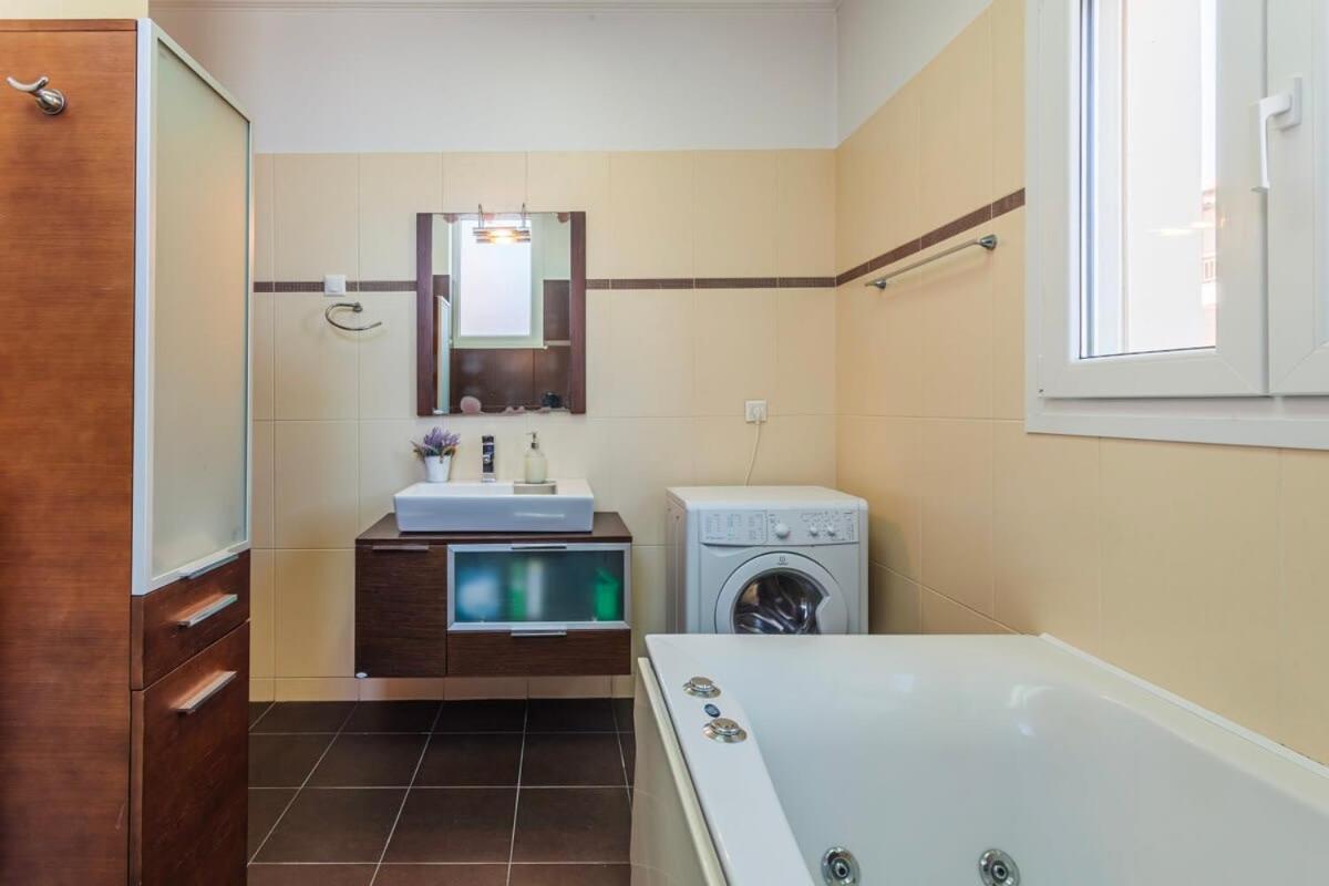 Navarino Captains Villa - Lux Private Pool Retreat 마라쏘폴리 외부 사진