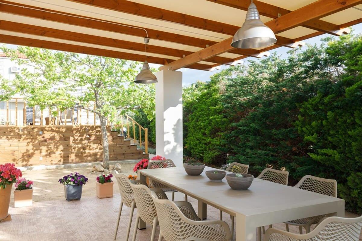 Navarino Captains Villa - Lux Private Pool Retreat 마라쏘폴리 외부 사진